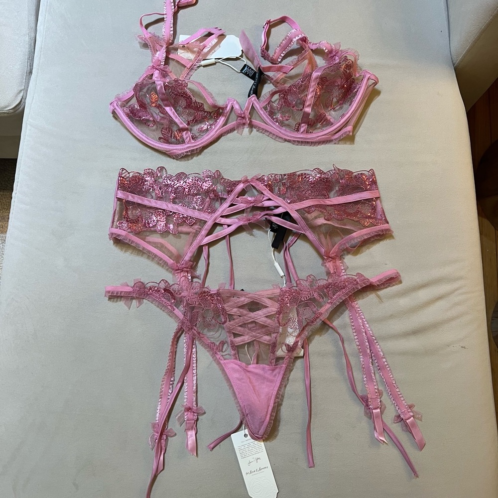 For love and lemons lingerie set